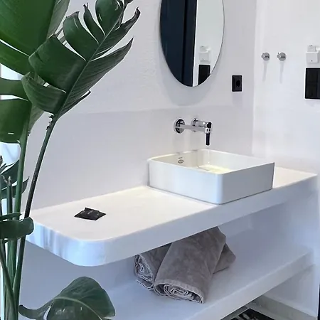 Delight アパート ステリダ